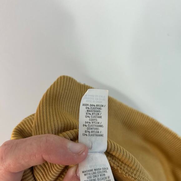 Aerie Offline Mustard Yellow Textured High Rise Leggings Women’s Size Medium - Picture 7 of 7